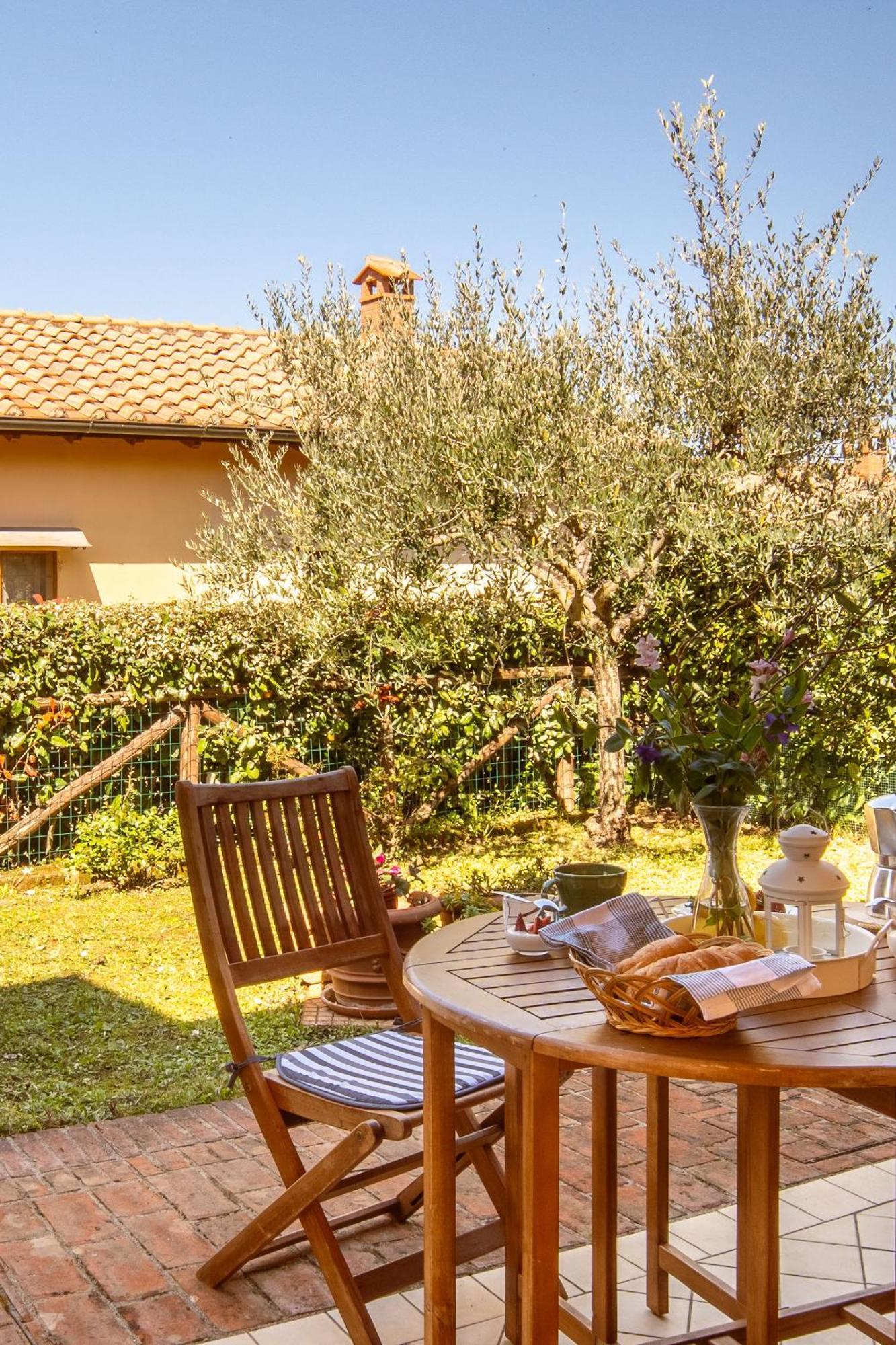 Noi 2 Vacanze - Il Nido Di Gina Contignano Exterior foto