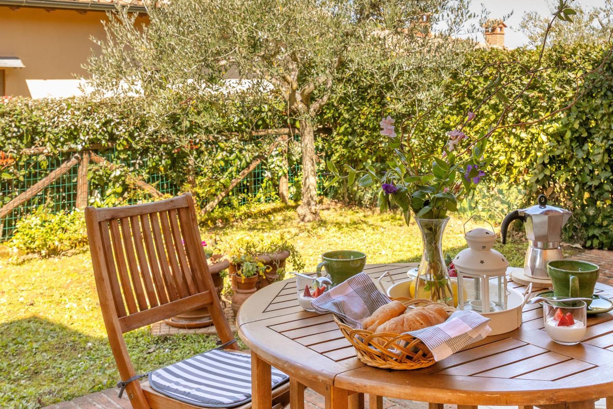 Noi 2 Vacanze - Il Nido Di Gina Contignano Exterior foto